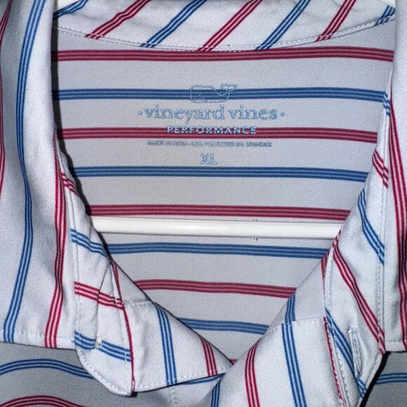 Gently Used Vineyard Vines Performance - XL Polo - Picture 2 of 4